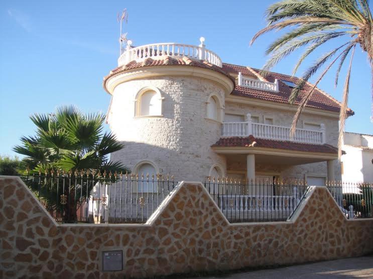 Chalet Muy Cerca De La Playa Con Piscina Privada Dehesa de Campoamor  Dış mekan fotoğraf